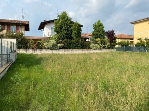 casa indipendente in vendita a Palazzolo sull'Oglio