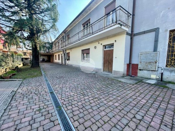 appartamento in vendita a Palazzolo sull'Oglio in zona San Pancrazio