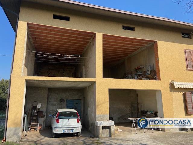 casa indipendente in vendita a Palazzolo sull'Oglio