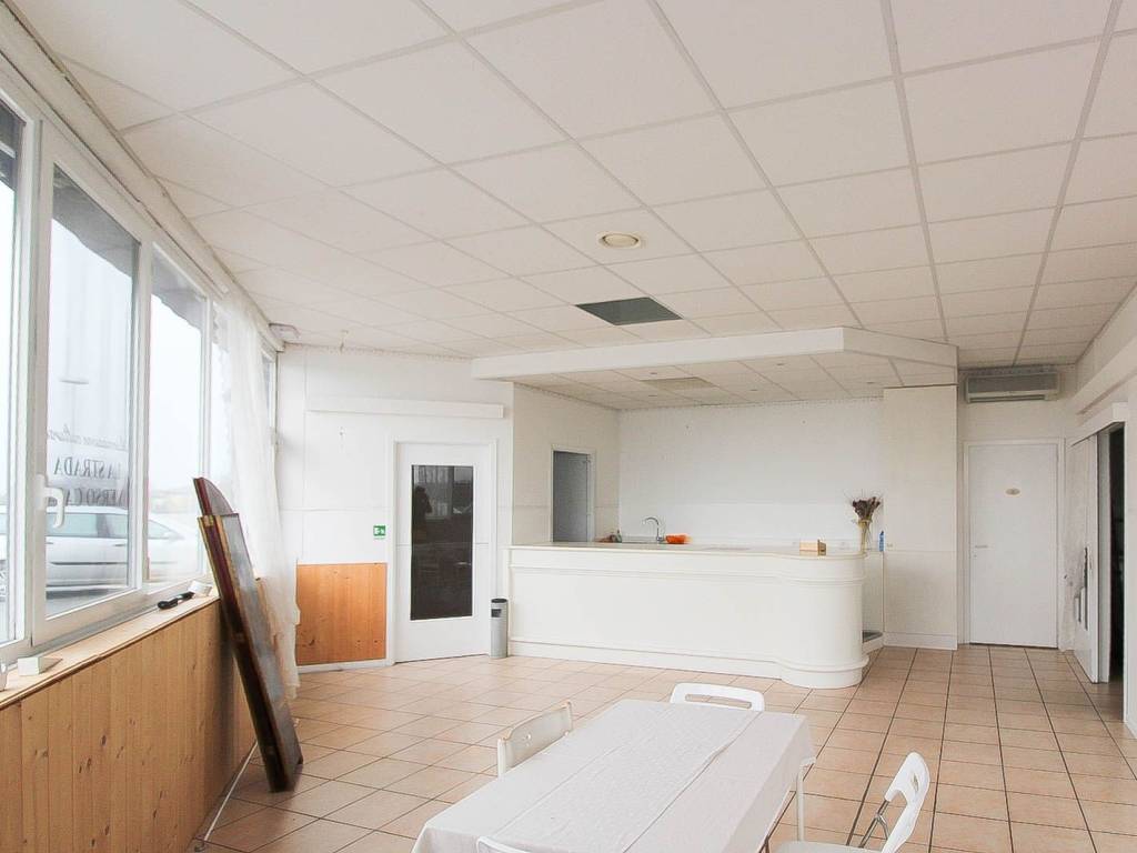 ufficio in vendita a Palazzolo sull'Oglio