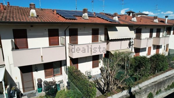 casa indipendente in vendita a Palazzolo sull'Oglio