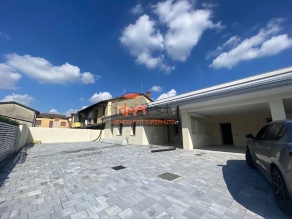appartamento in vendita a Palazzolo sull'Oglio