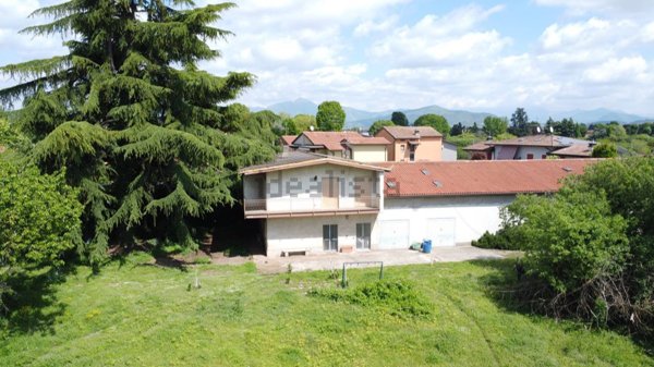 casa indipendente in vendita a Palazzolo sull'Oglio