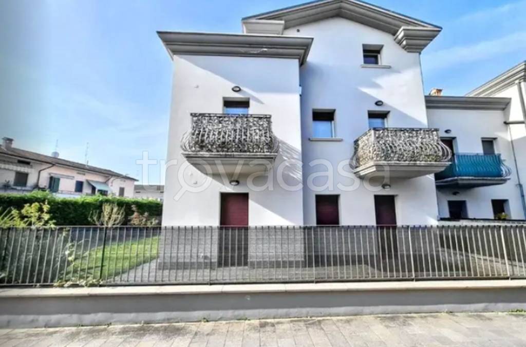 appartamento in vendita a Palazzolo sull'Oglio
