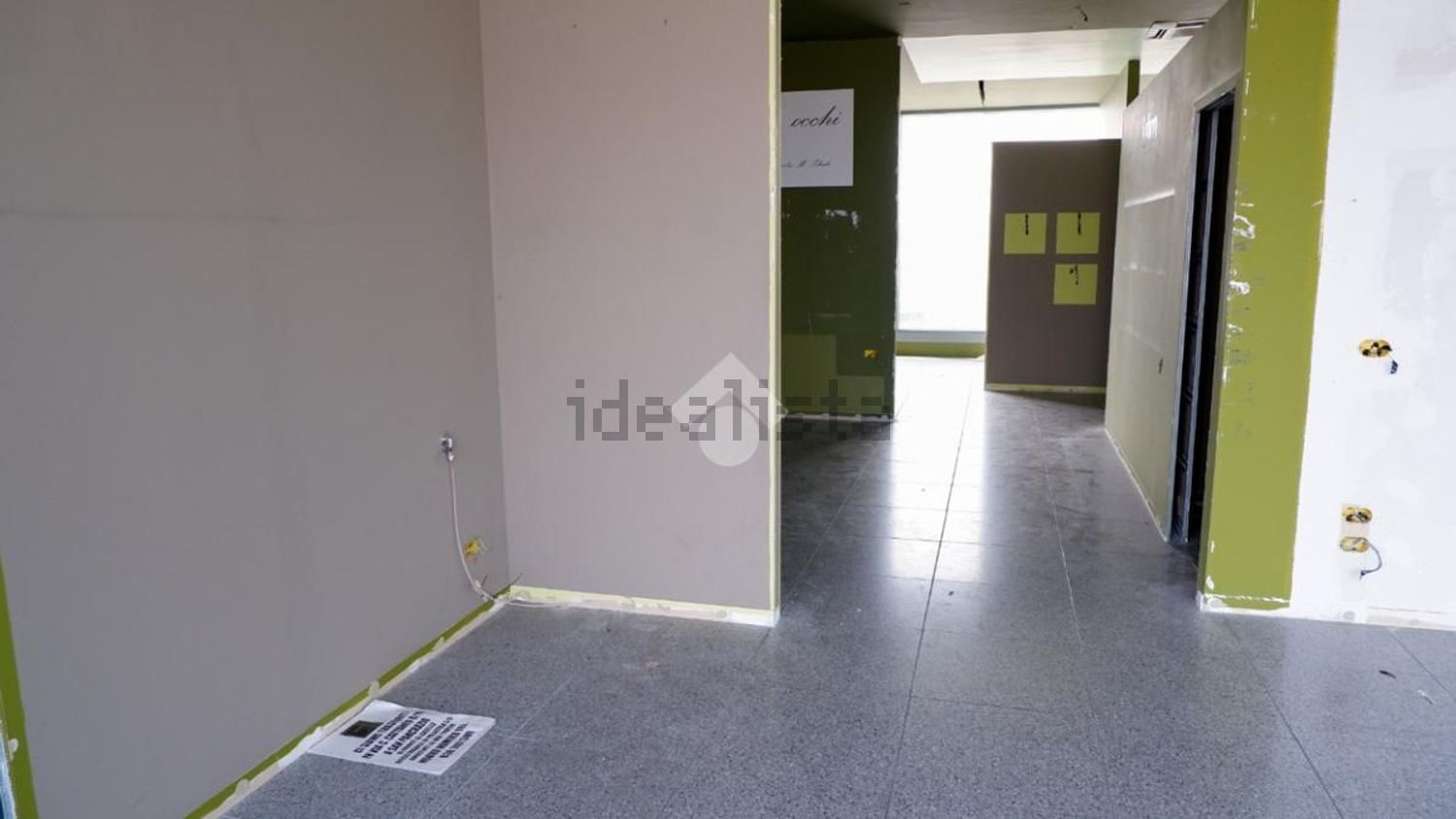 negozio in vendita a Palazzolo sull'Oglio