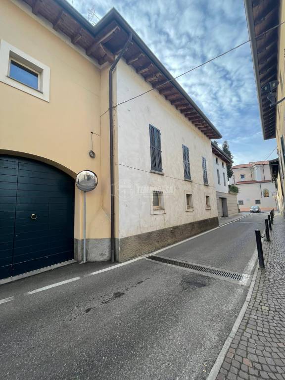 appartamento in vendita a Palazzolo sull'Oglio in zona San Pancrazio