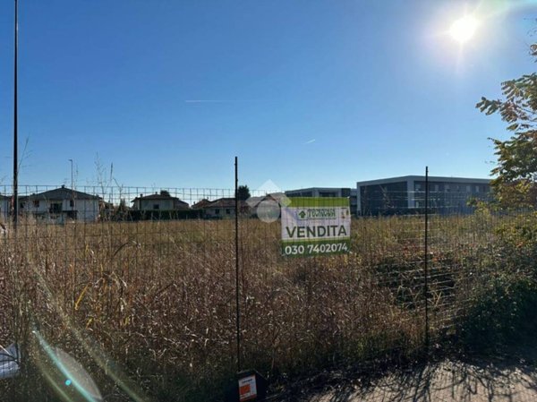 terreno edificabile in vendita a Palazzolo sull'Oglio