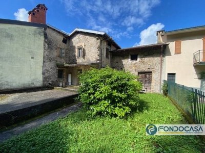 casa indipendente in vendita a Palazzolo sull'Oglio