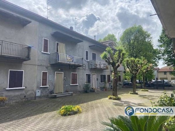 casa indipendente in vendita a Palazzolo sull'Oglio