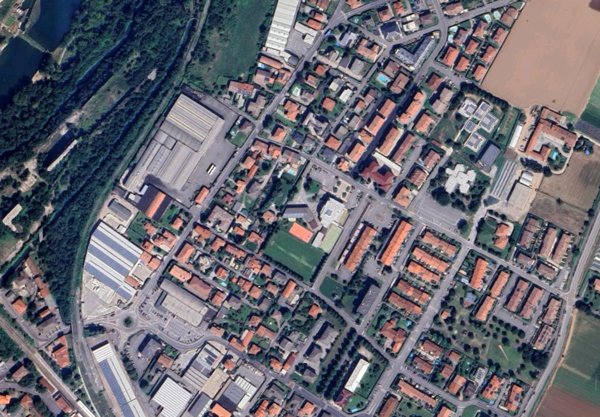 negozio in vendita a Palazzolo sull'Oglio