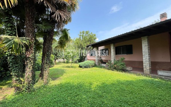 casa indipendente in vendita a Palazzolo sull'Oglio