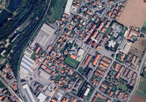 negozio in vendita a Palazzolo sull'Oglio