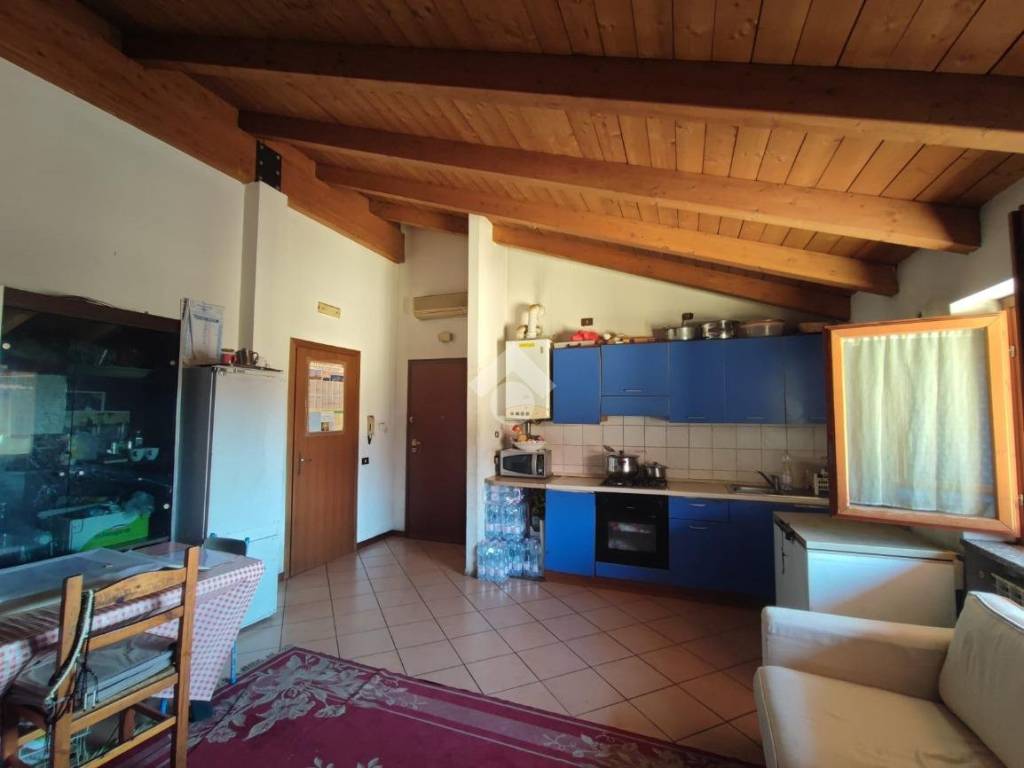 appartamento in vendita a Palazzolo sull'Oglio