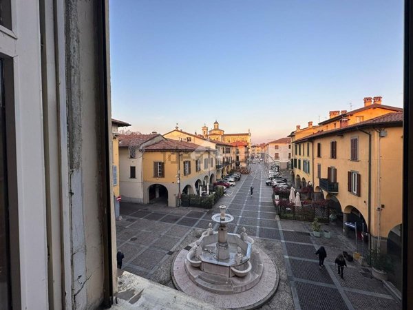 appartamento in vendita a Palazzolo sull'Oglio