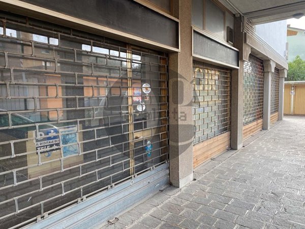 ufficio in vendita a Palazzolo sull'Oglio