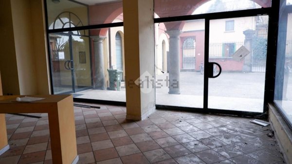 negozio in vendita a Palazzolo sull'Oglio