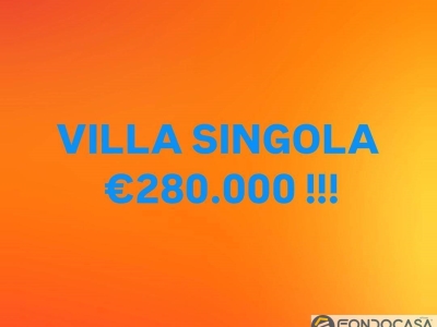 casa indipendente in vendita a Palazzolo sull'Oglio
