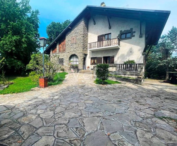 casa indipendente in vendita a Palazzolo sull'Oglio