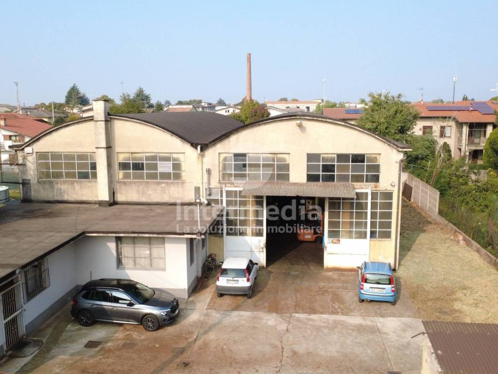 locale commerciale in vendita a Palazzolo sull'Oglio