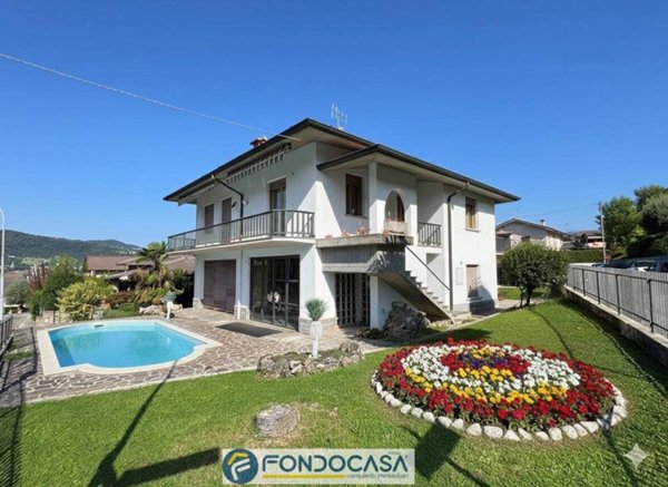 casa indipendente in vendita a Palazzolo sull'Oglio in zona San Pancrazio