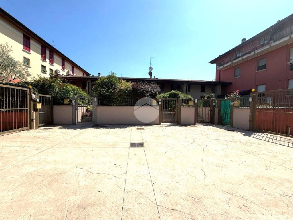 casa indipendente in vendita a Palazzolo sull'Oglio