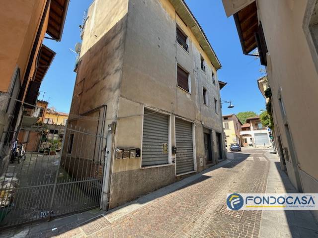 ufficio in vendita a Palazzolo sull'Oglio