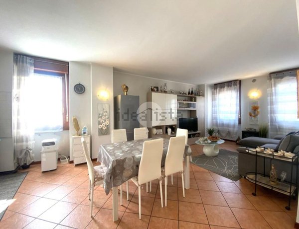 appartamento in vendita a Palazzolo sull'Oglio in zona San Pancrazio