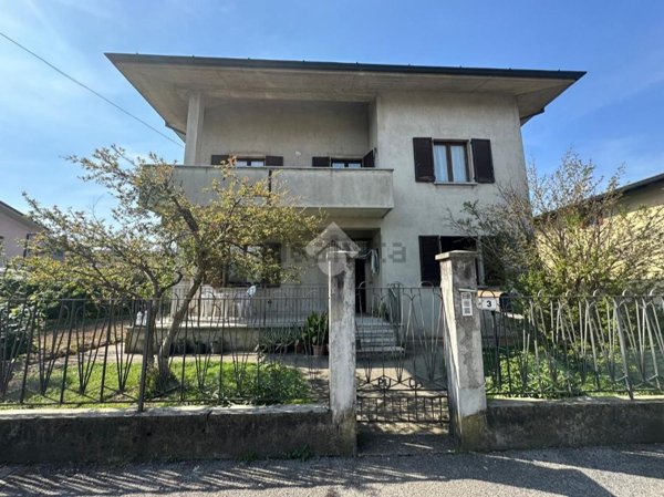 casa indipendente in vendita a Palazzolo sull'Oglio in zona San Pancrazio
