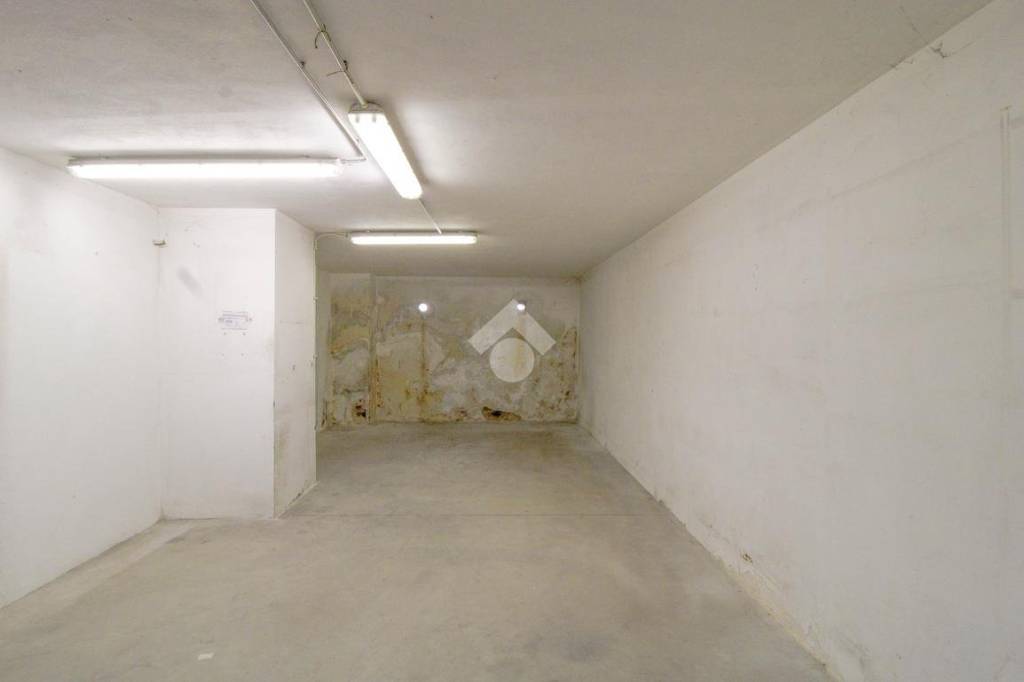 locale di sgombero in vendita a Palazzolo sull'Oglio