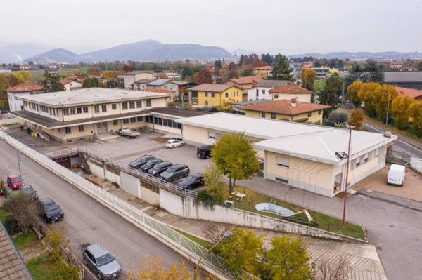 capannone in vendita a Palazzolo sull'Oglio in zona San Pancrazio