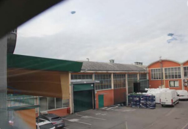 capannone in vendita a Palazzolo sull'Oglio