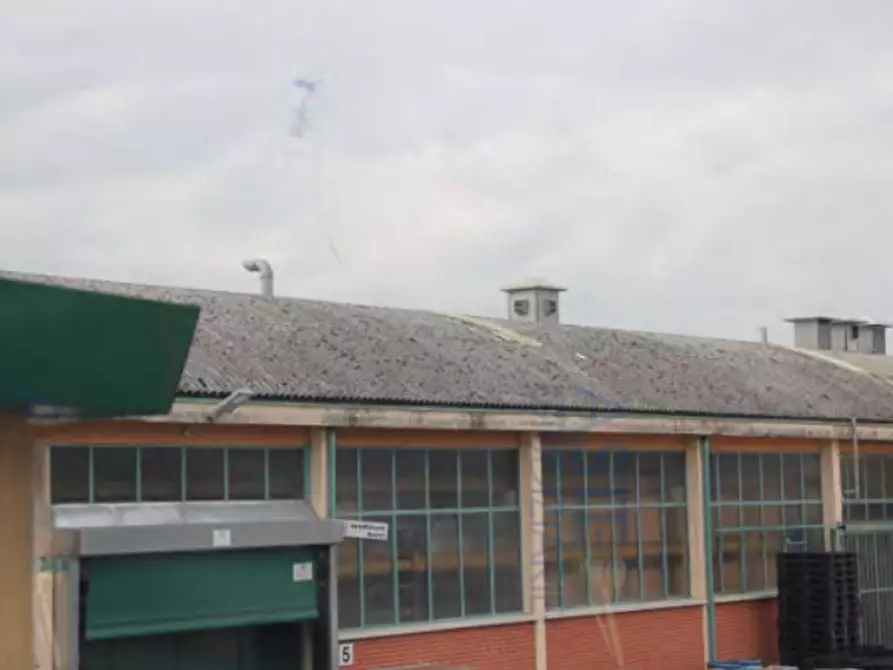 capannone in vendita a Palazzolo sull'Oglio