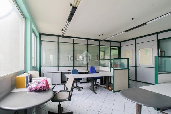 ufficio in vendita a Palazzolo sull'Oglio