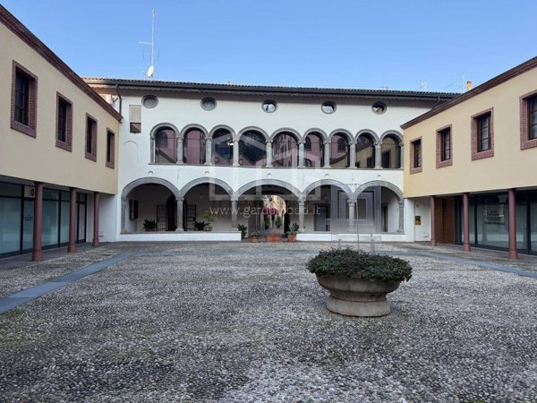 appartamento in vendita a Palazzolo sull'Oglio