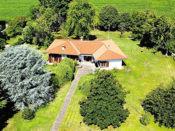 casa indipendente in vendita a Palazzolo sull'Oglio