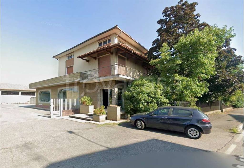 casa indipendente in vendita a Palazzolo sull'Oglio