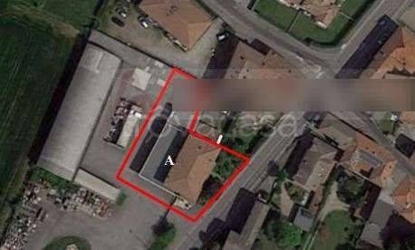 locale commerciale in vendita a Palazzolo sull'Oglio