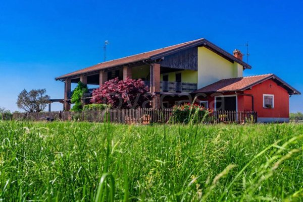 casa indipendente in vendita a Palazzolo sull'Oglio
