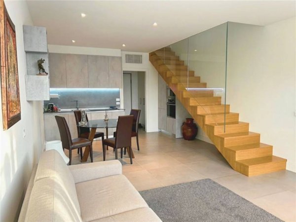 casa indipendente in vendita a Palazzolo sull'Oglio