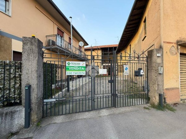 casa indipendente in vendita a Palazzolo sull'Oglio in zona San Pancrazio