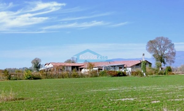 negozio in vendita a Palazzolo sull'Oglio in zona San Pancrazio