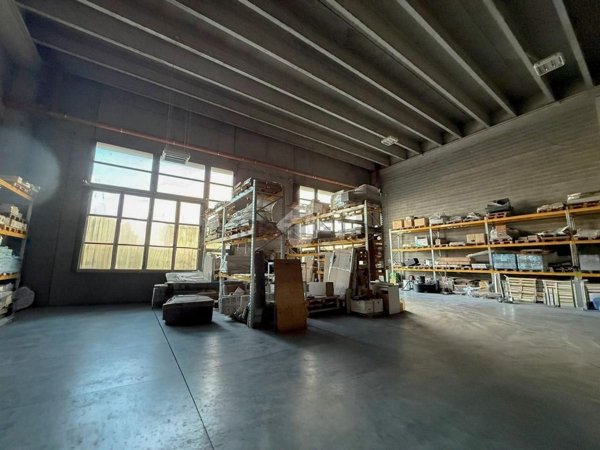 capannone in vendita a Palazzolo sull'Oglio