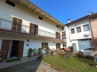 casa indipendente in vendita a Palazzolo sull'Oglio