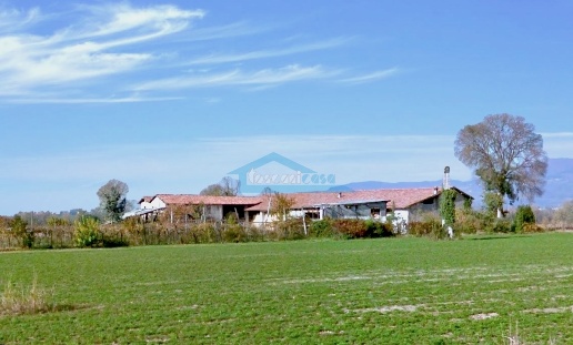 negozio in vendita a Palazzolo sull'Oglio in zona San Pancrazio