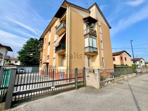 appartamento in vendita a Palazzolo sull'Oglio in zona San Pancrazio