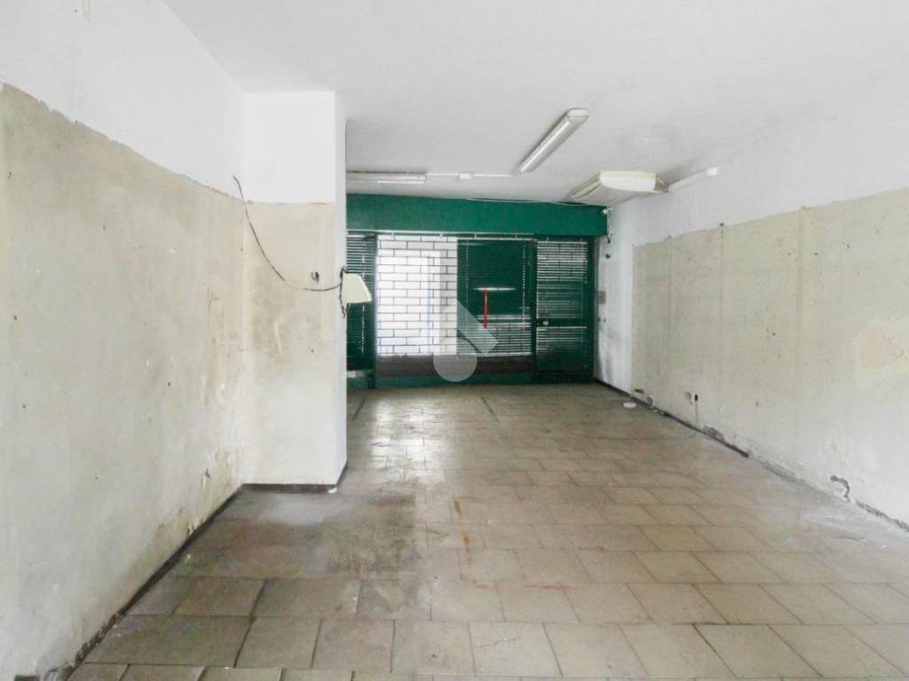 negozio in vendita a Palazzolo sull'Oglio