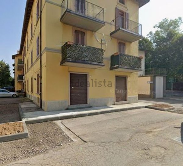negozio in vendita a Palazzolo sull'Oglio