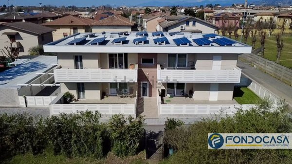 appartamento in vendita a Palazzolo sull'Oglio in zona San Pancrazio