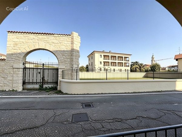 appartamento in vendita a Palazzolo sull'Oglio in zona San Pancrazio