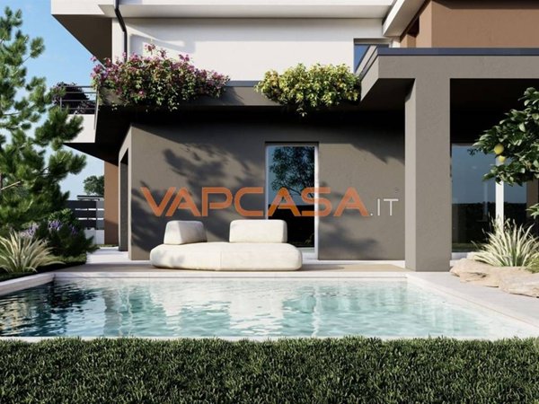 casa indipendente in vendita a Palazzolo sull'Oglio
